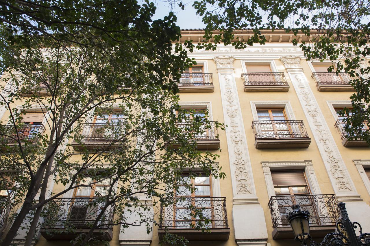 Apartamentos Sabinas Don Jaime Zaragoza Exterior photo